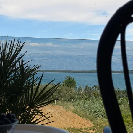 Salt & Sea - Front Sea View نين
